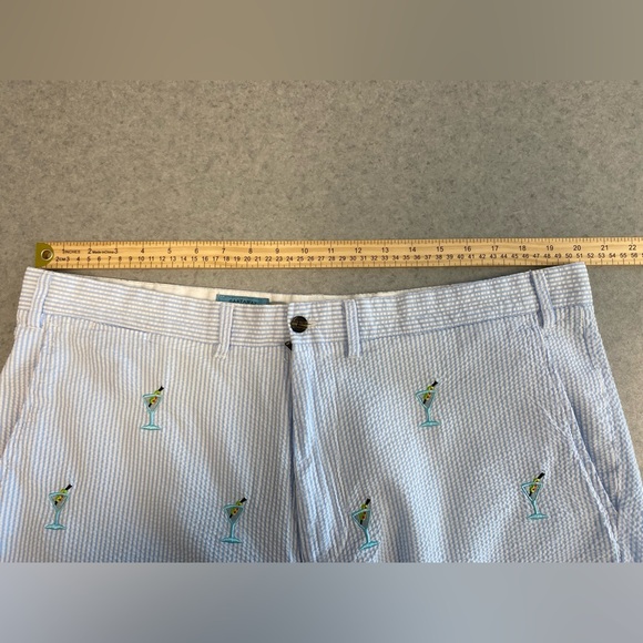 Castaway Nantucket Embroidered Shorts Blue Seersucker w/ Martini Glasses—40 - Picture 8 of 10